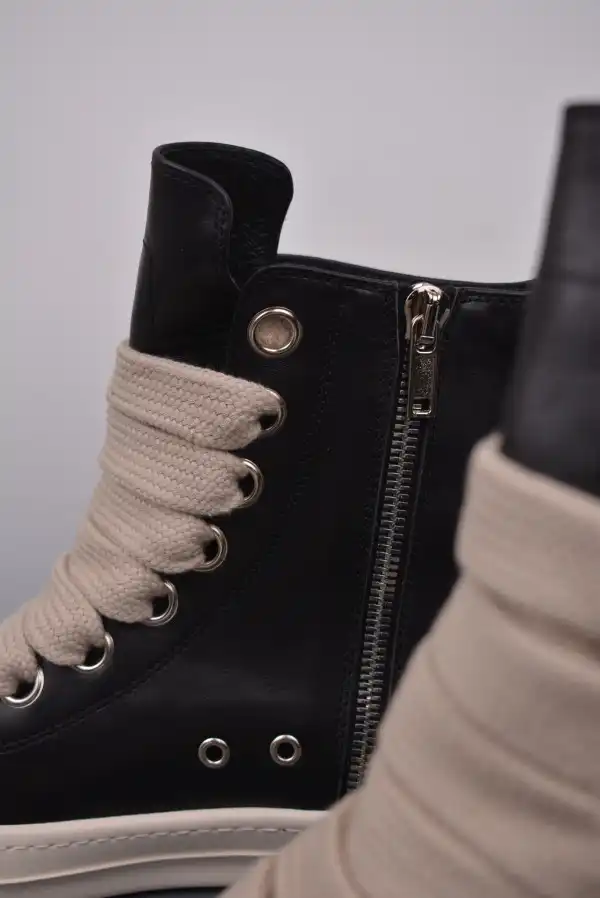 TO RICK OWENS SNEAKERS 0126