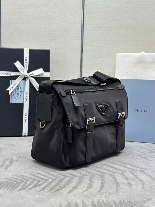 TO PRADA Re-Nylon shoulder bag-27*20.5*12CM 0119