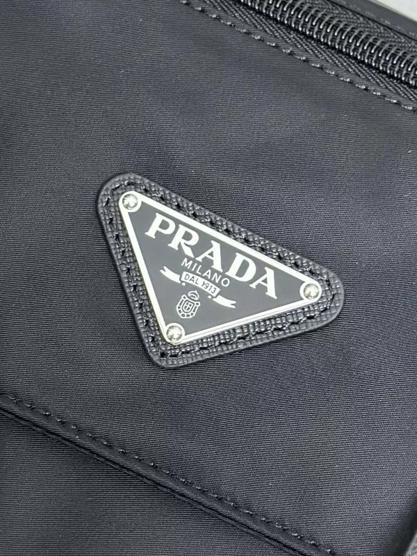 TO PRADA Re-Nylon shoulder bag-27*20.5*12CM 0119