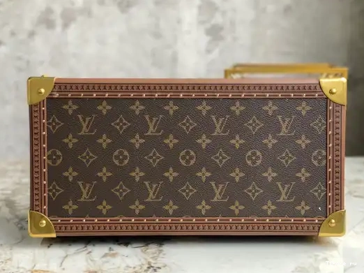 TO VUITTON LOUIS ACCESSOIRES COFFRET 0223