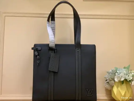 TO LOUIS VUITTON  Tote Aerogram 0225