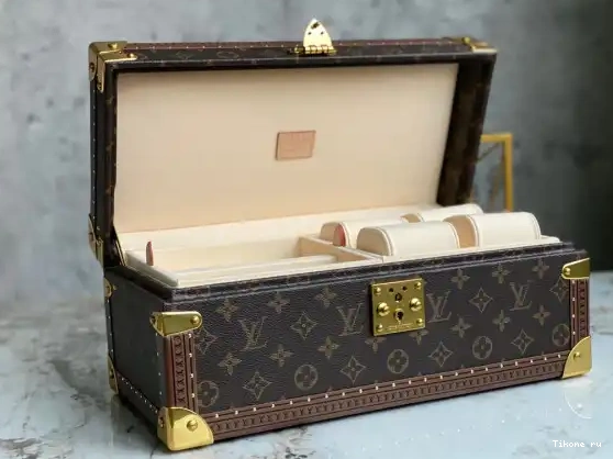 TO VUITTON LOUIS ACCESSOIRES COFFRET 0223