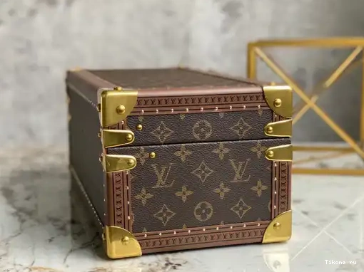 TO VUITTON LOUIS ACCESSOIRES COFFRET 0223