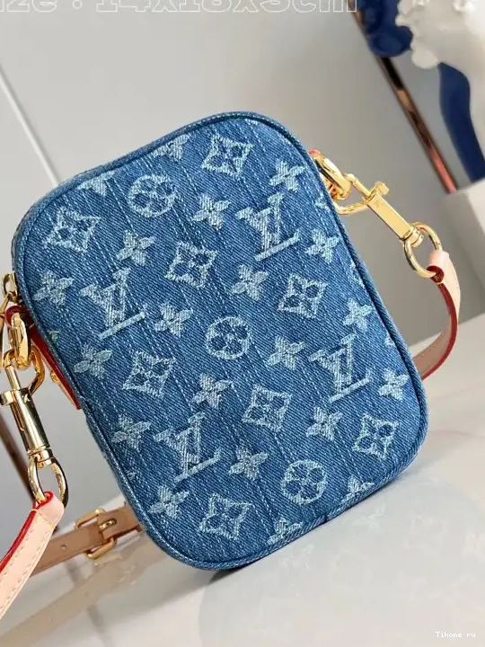 TO VUITTON Pochette LOUIS Fairfax 0221