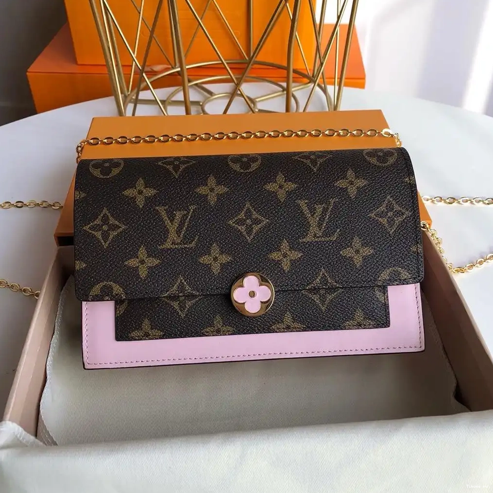 TO LOUIS FLORE VUITTON CHAIN WALLET 0224