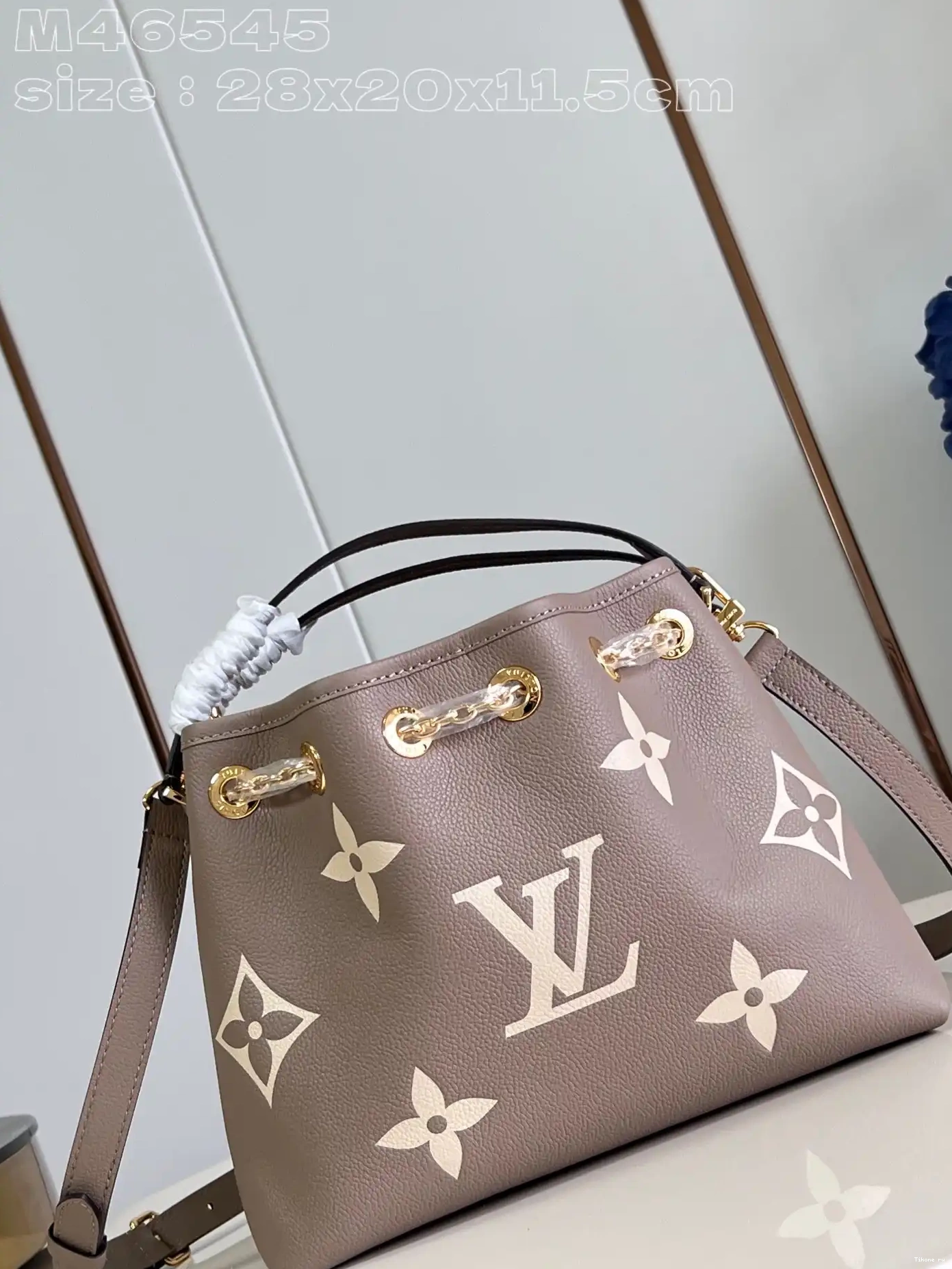 TO VUITTON Bundle-28*20*11.5CM LOUIS Summer 0221