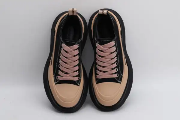 TO ALEXANDER MCQUEEN Tread Slick Lace Up 0204