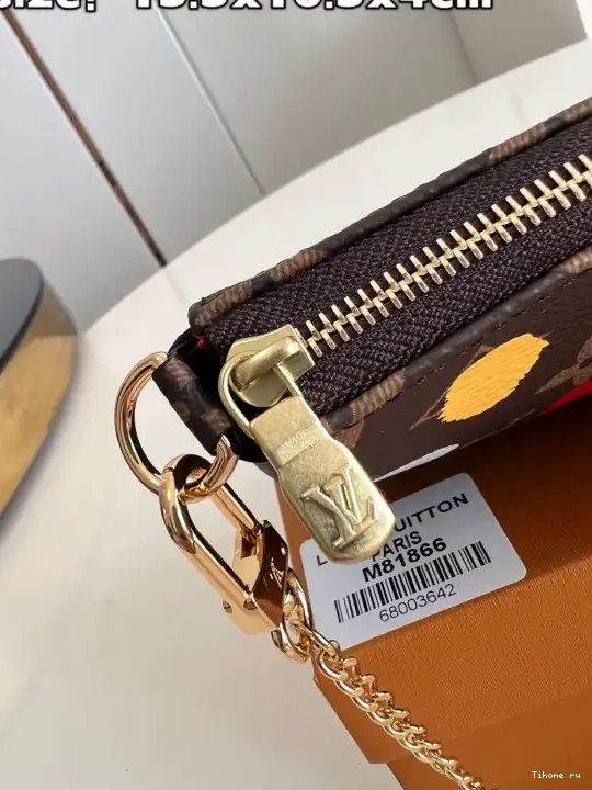 TO VUITTON X MINI LOUIS ACCESSOIRES POCHETTE YK 0221