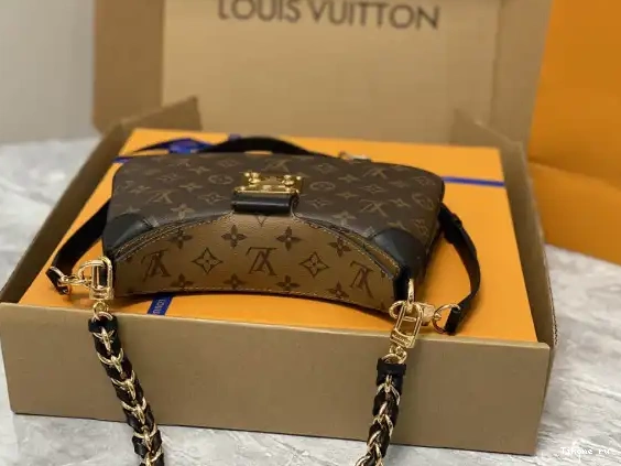 TO LOUIS VUITTON TWINNY 0225