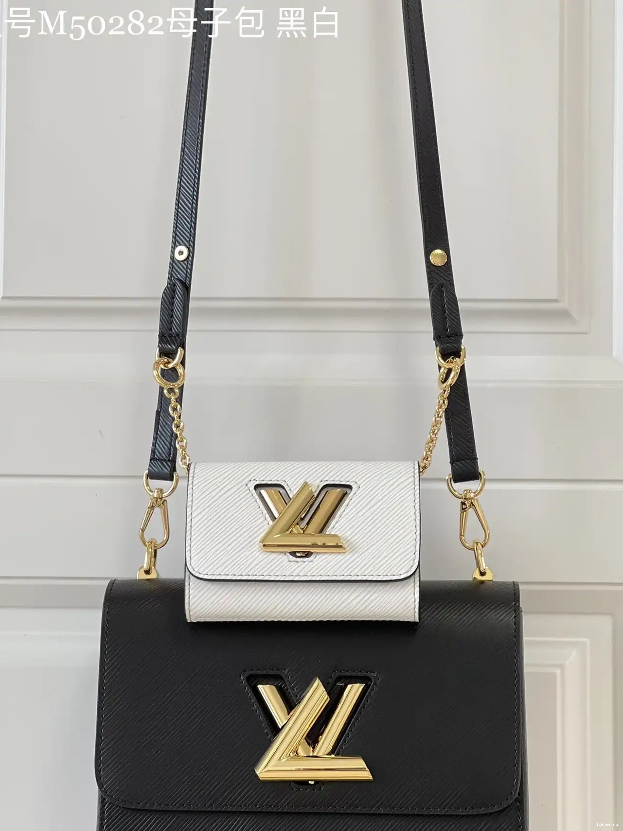 TO LOUIS VUITTON TWIST PM 0225