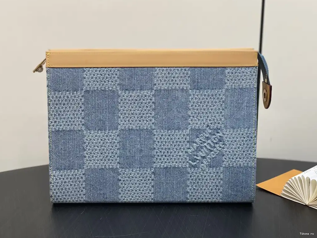 TO LOUIS VOYAGE-27*21*6CM POCHETTE VUITTON 0219