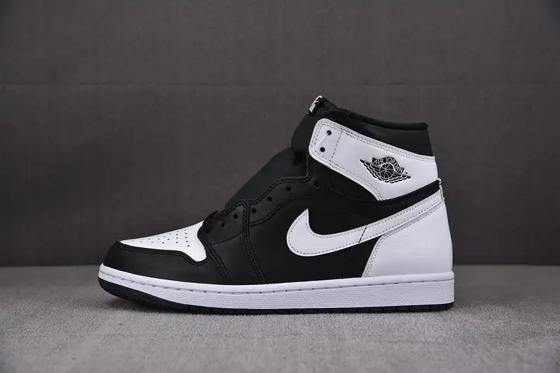 TO AIR JORDAN 1 BLACK WHITE DZ5485-010 0204