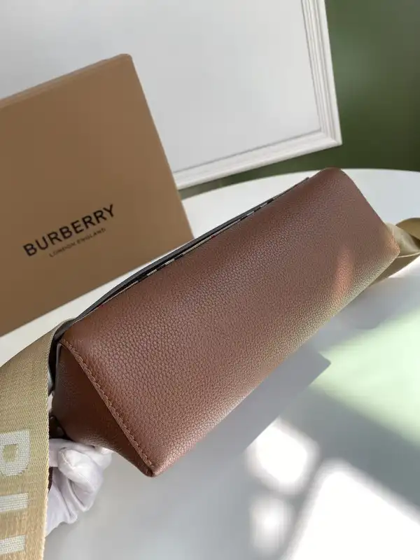 TO BURBERRY Note Crossbody Bag-25-8.5-18cm 0207