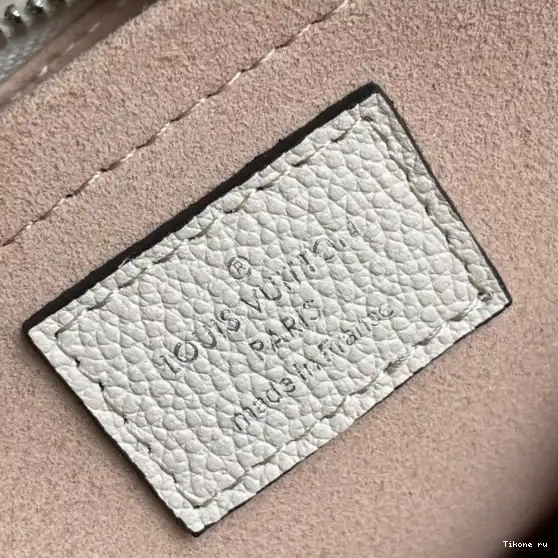 TO MARELLE VUITTON LOUIS 0219