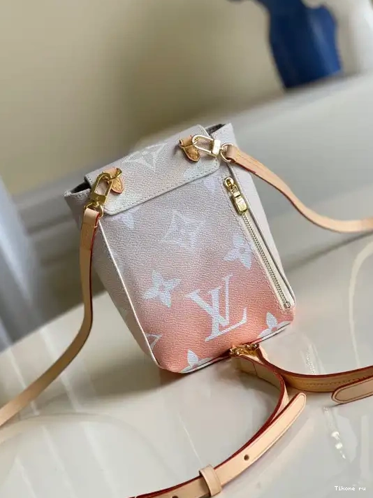 TO TINY VUITTON BACKPACK LOUIS 0218