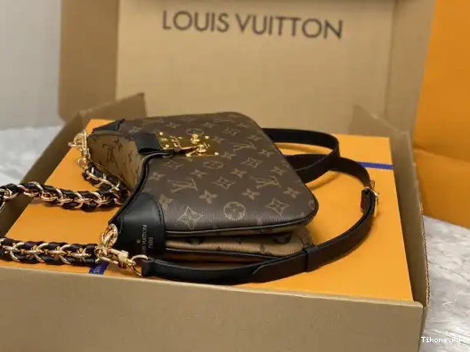 TO LOUIS VUITTON TWINNY 0225