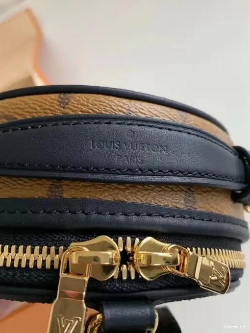 TO VUITTON BOITE LOUIS CHAPEAU MINI 0211