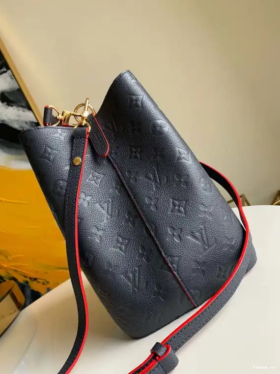 TO LOUIS MM NEONOE VUITTON 0227