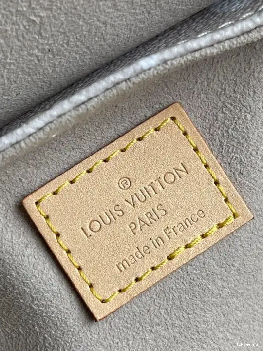 TO TINY VUITTON BACKPACK LOUIS 0218