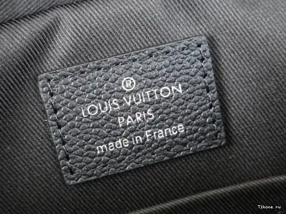 TO MESSENGER LOUIS VUITTON TRIO 0213