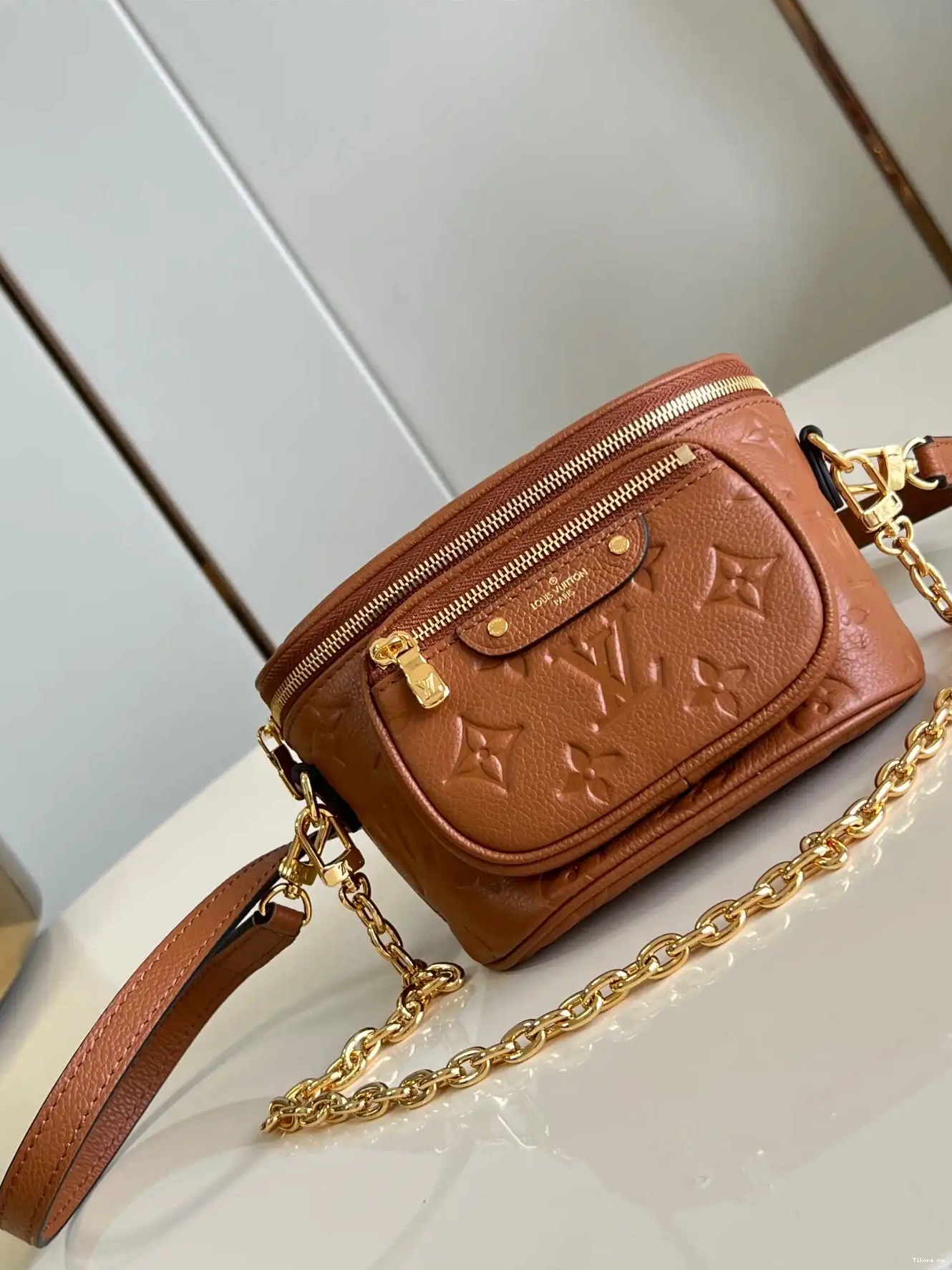 TO MINI LOUIS BUMBAG-17-12-9.5CM VUITTON 0221