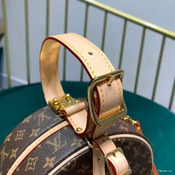 TO CHAPEAU PETITE Louis BOITE Vuitton 0312