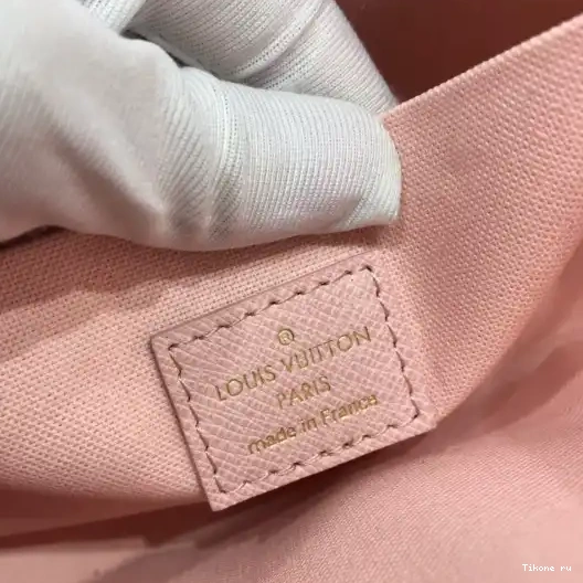 TO FÉLICIE VUITTON LOUIS POCHETTE 0319