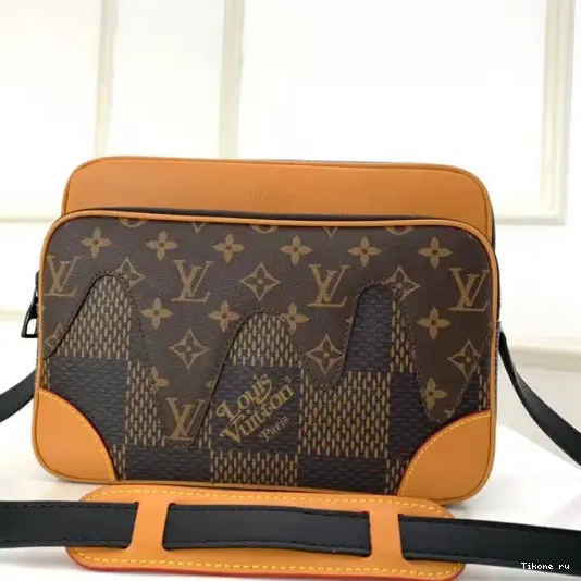 TO NANO MESSENGER AMAZONE LOUIS VUITTON 0314