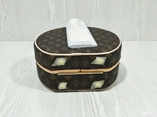 TO CHAPEAU PETITE Louis BOITE Vuitton 0312