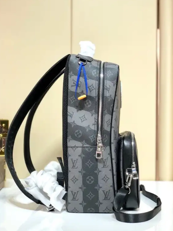 TO BACKPACK UTILITARY VUITTON LOUIS 0312